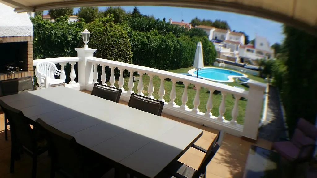 Сasa de vacaciones Villa 008 Noguera Ampuriabrava